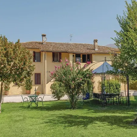 Apartamento Two-bedroom In Spoleto